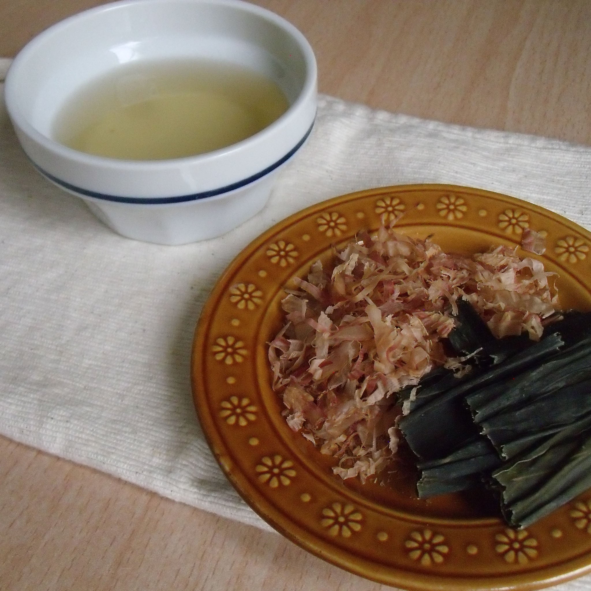 Dashi (Japanese Soup Stock)